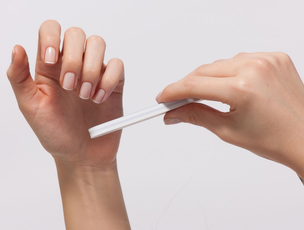 How to Fix a Broken Nail and Ways to Improve Nail Health